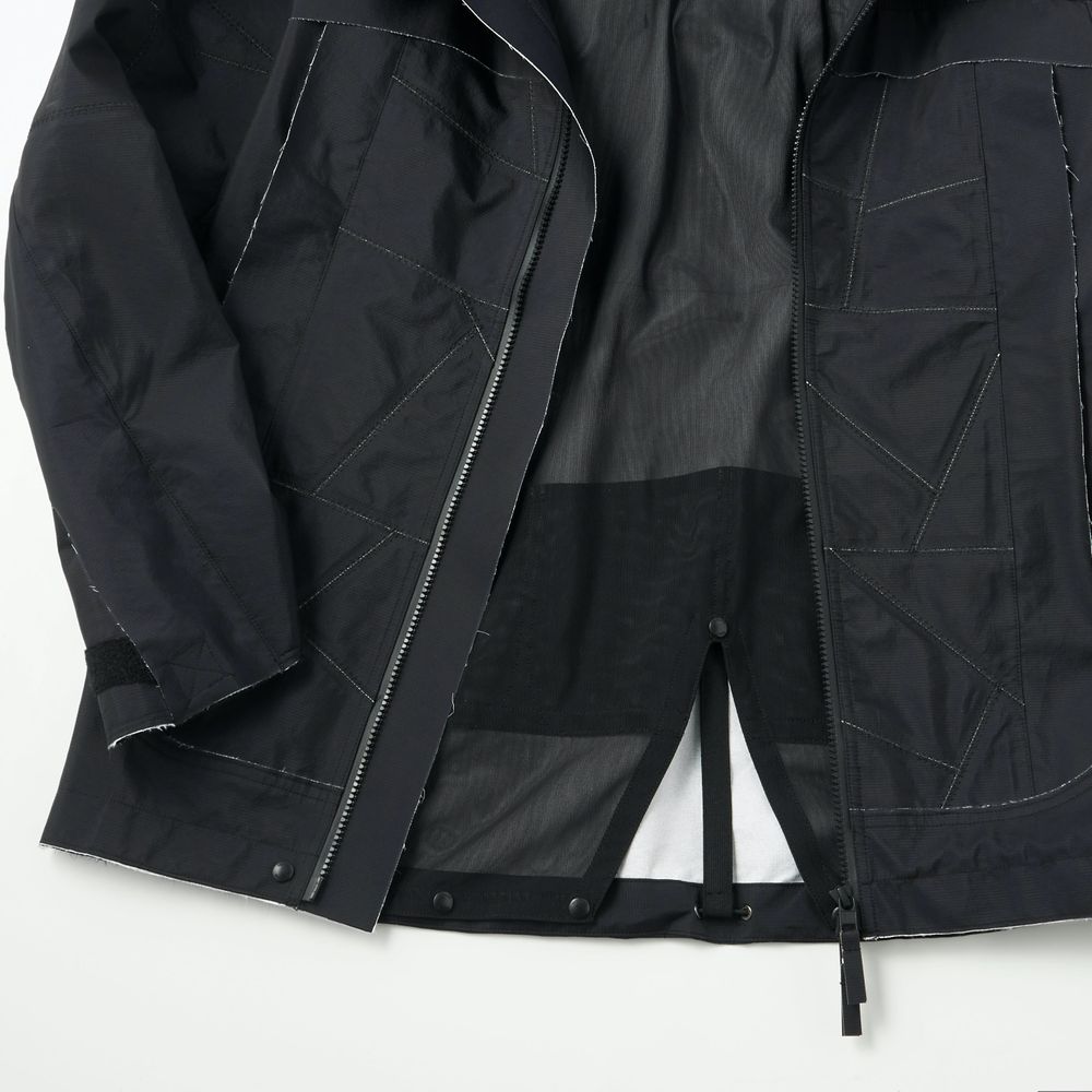 Photo of RE: DESCENTE BUILD ZW PATCHWORK KAMITO+ SHELL JACKET 