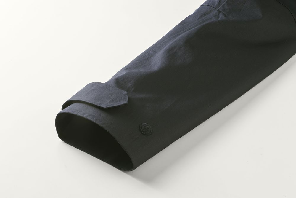 Photo of RE: DESCENTE SEED50 Waterproof Jacket REPLAY｜RE: DESCENTE, 4